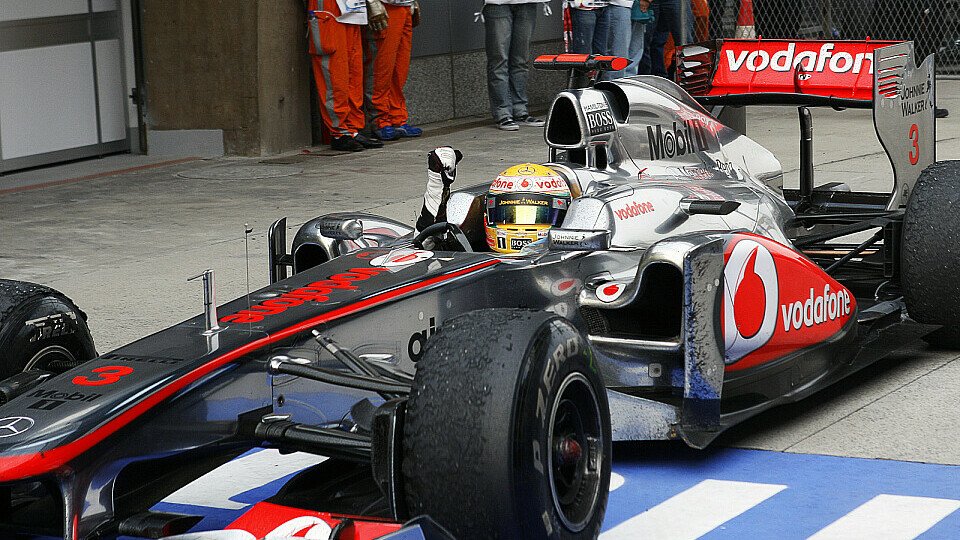 Lewis Hamilton durfte wieder als Sieger parken, Foto: Sutton