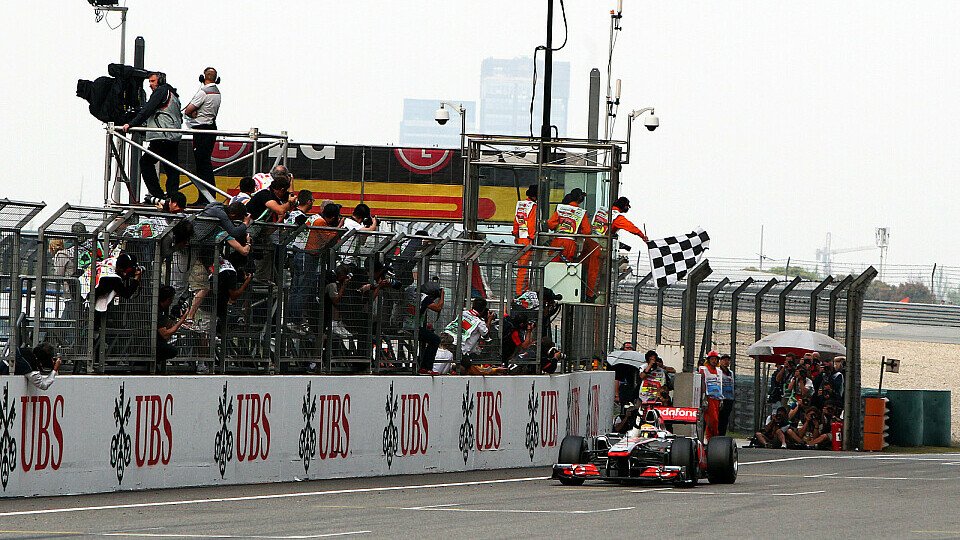 Ein gewohntes Bild in China: McLaren gewann dreimal in vier Jahren, Foto: Sutton