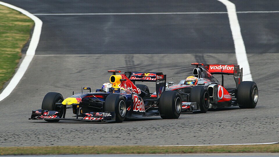 Letztendlich war es knapp zwischen Lewis Hamilton und Sebastian Vettel, Foto: Sutton