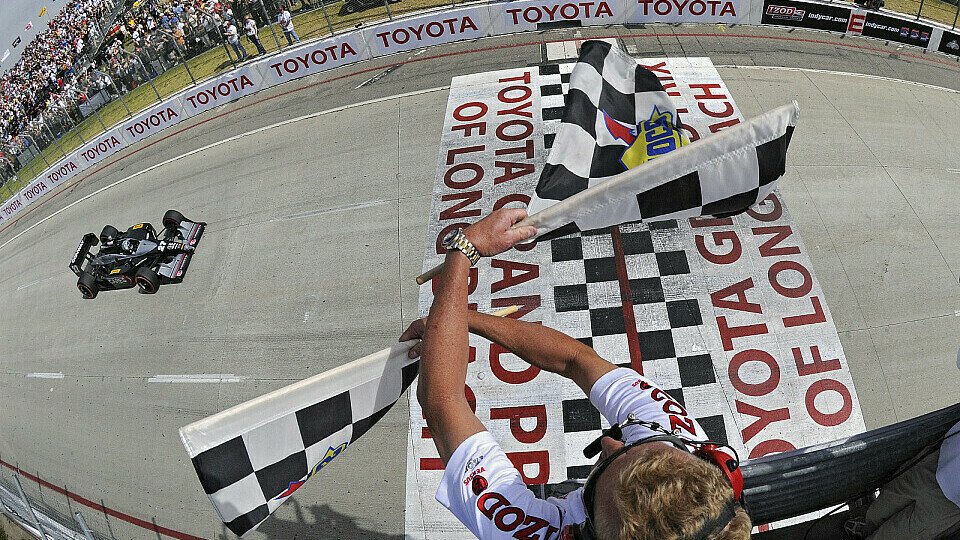 Conway holte sich in Long Beach den ersten Sieg, Foto: IndyCar