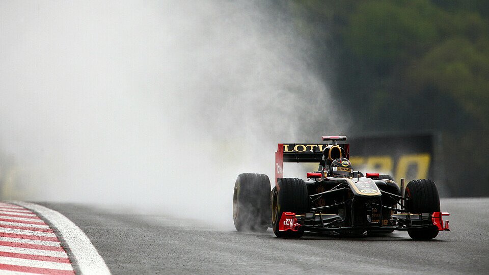 Nick Heidfeld hätte nichts gegen Regen in Istanbul einzuwenden, Foto: Sutton