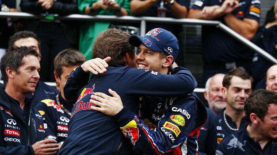 Vettel für Horner unbezahlbar, Foto: Pirelli