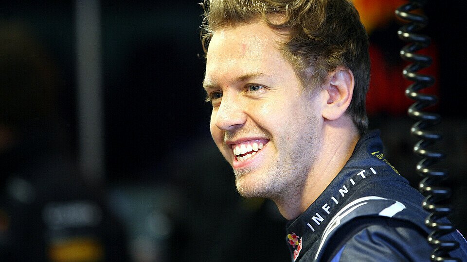Sebastian Vettel hält sich mit Prognosen zurück, Foto: Red Bull/GEPA