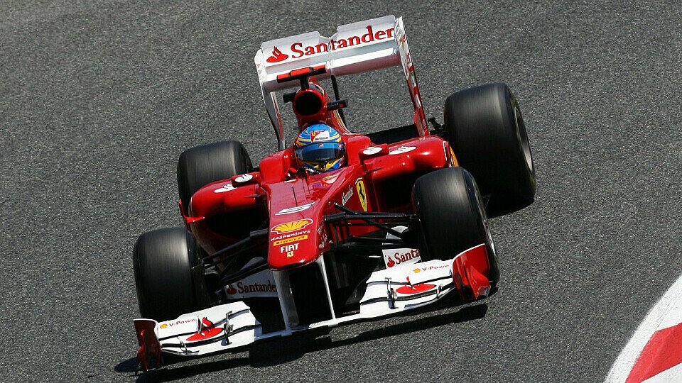 Fernando Alonso hatte mit den neuen, harten Reifen keinen Spaß, Foto: Sutton