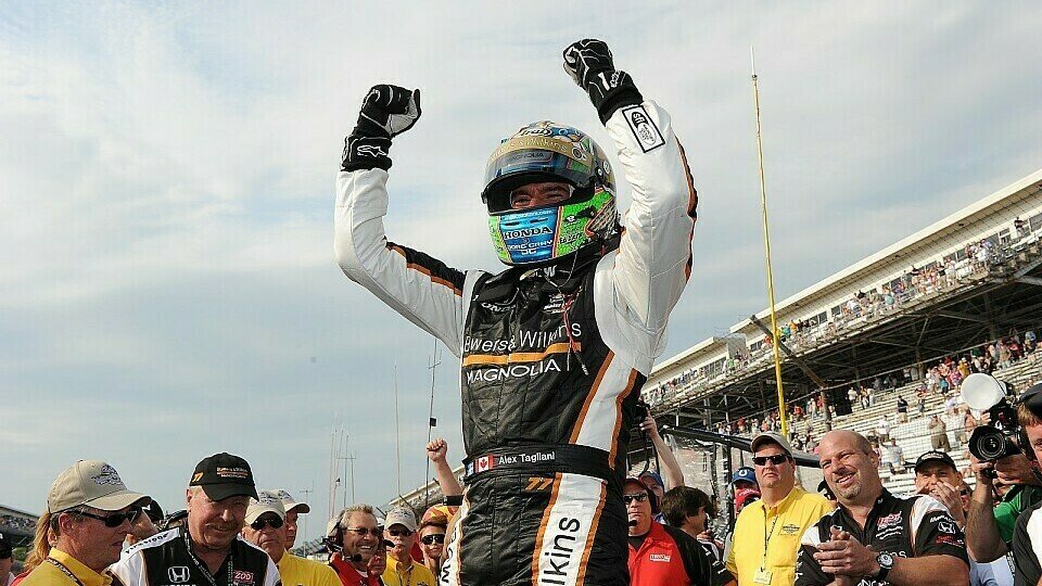 Pole in Indy: 2012 jubelt Alex Tagliani nicht mehr für Sam Schmidt sondern für Bryan Herta Autosport, Foto: Sutton