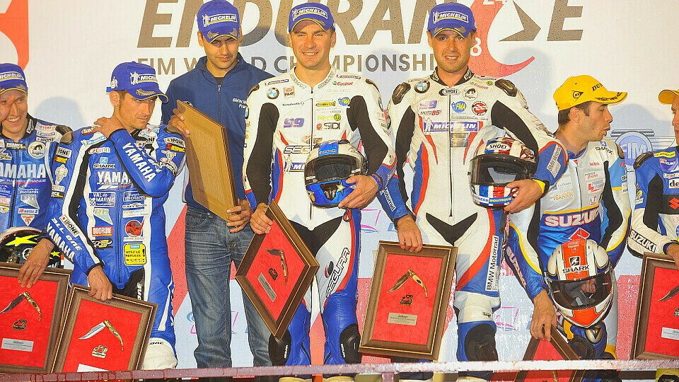 Das BMW Motorrad France 99-Team holte den ersten WM-Sieg der S1000RR, Foto: BMW