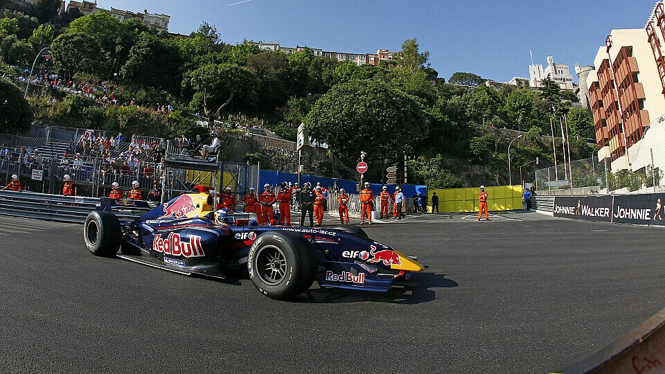 Daniel Ricciardo liegt jetzt auf Platz fünf, Foto: WS by Renault Daniel Ricciardo liegt jetzt auf Platz fünf, Foto: WS by Renault