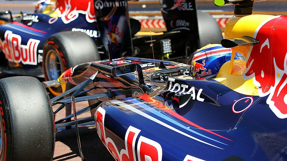 Mark Webber wird auch am Start in Monaco wieder nur das Heck von Sebastian Vettel sehen, Foto: Sutton