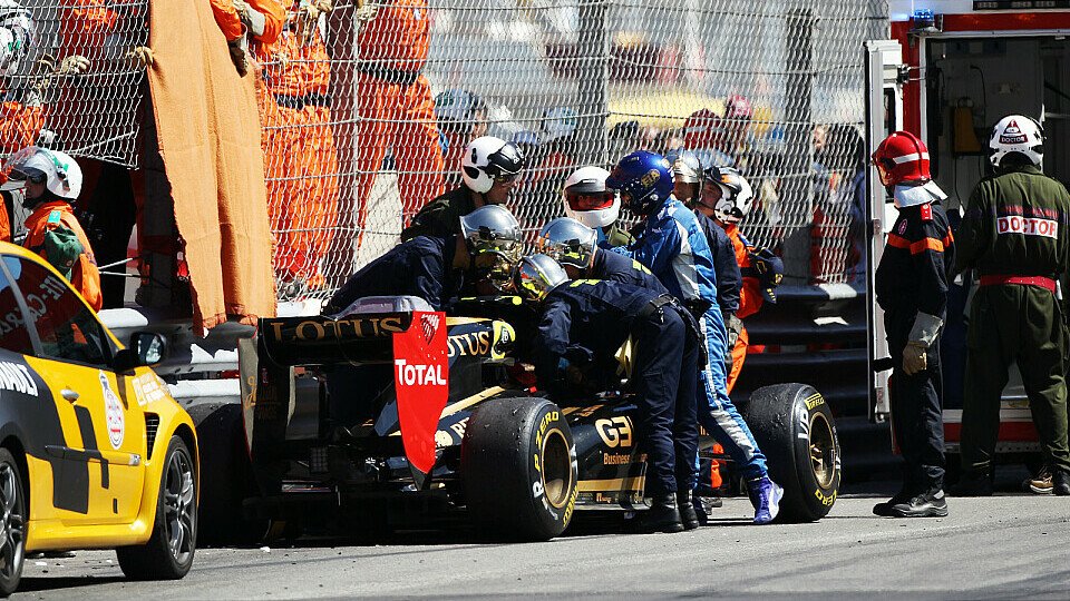 Vitaly Petrov erlitt bei seinem Unfall in Monaco keine schweren Verletzungen, Foto: Sutton Vitaly Petrov erlitt bei seinem Unfall in Monaco keine schweren Verletzungen, Foto: Sutton