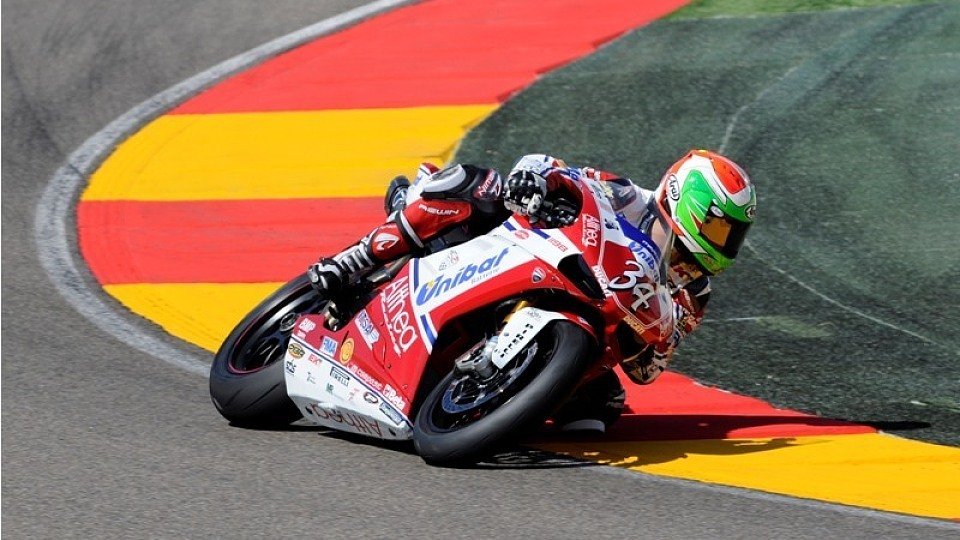 Der Sieger von Aragon heißt Davide Giugliano, Foto: Althea Ducati