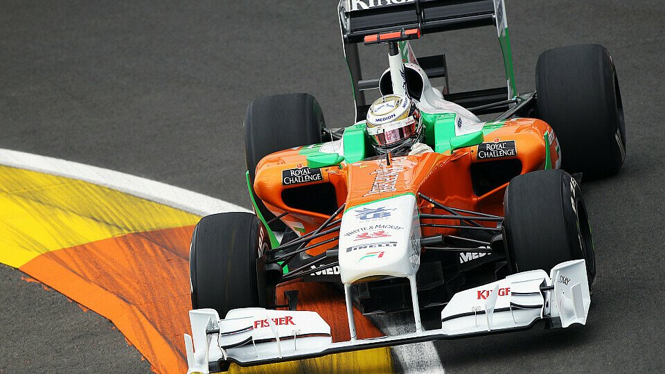 Adrian Sutil freut sich auf einen spannenden Sonntag, Foto: Sutton Adrian Sutil freut sich auf einen spannenden Sonntag, Foto: Sutton