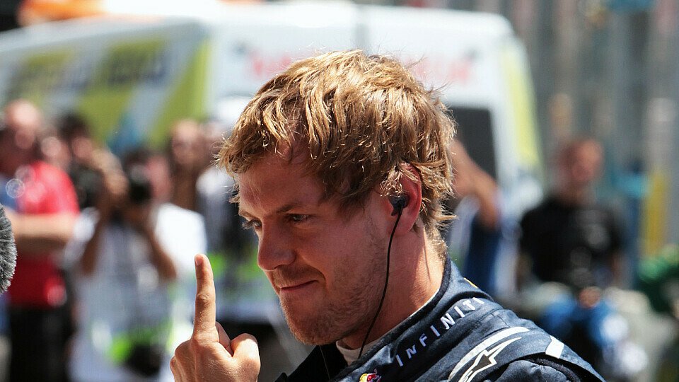 Vettel gewinnt in Valencia, Foto: Sutton