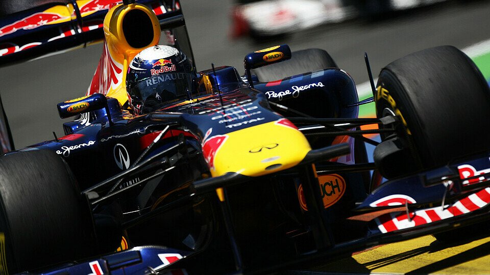 Never change a winning team? Red Bull vertraut auf Renault-Power, Foto: Sutton Never change a winning team? Red Bull vertraut auf Renault-Power, Foto: Sutton