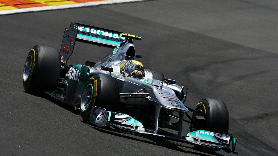 Führt der Weg von Nico Rosberg und Mercedes auf lange Sicht zu Erfolg und tut er das auch gemeinsam?, Foto: Sutton