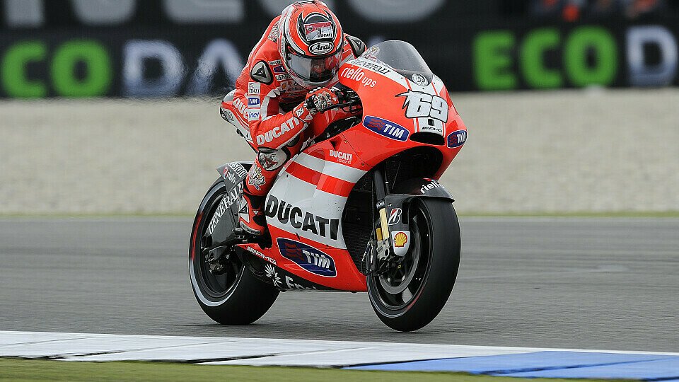 Nicky Hayden hatte einiges auszuprobieren, Foto: Milagro