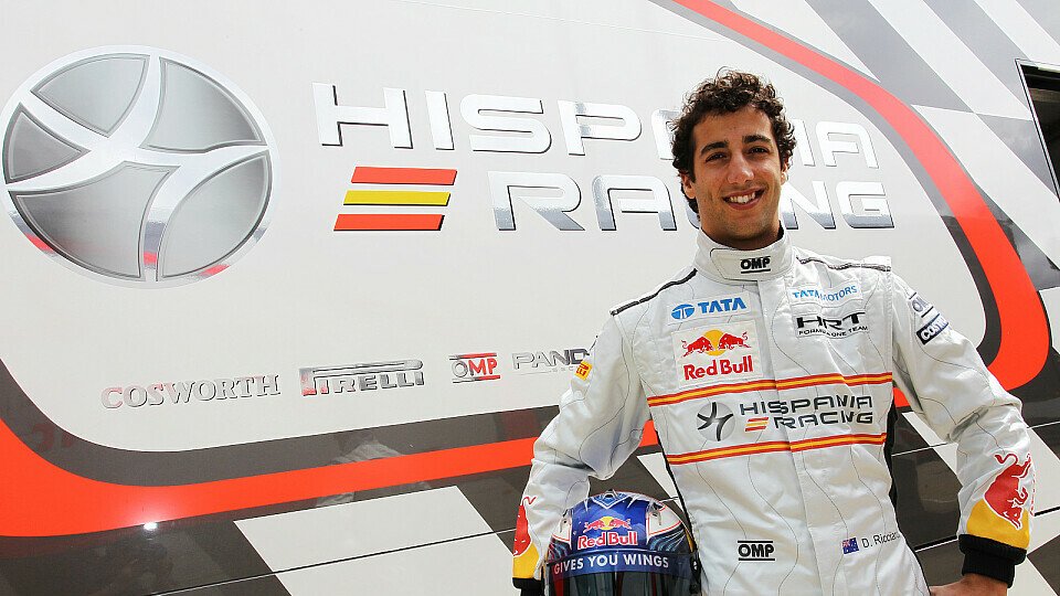 Daniel Ricciardo fiebert seinem Renndebüt entgegen, Foto: Sutton Daniel Ricciardo fiebert seinem Renndebüt entgegen, Foto: Sutton