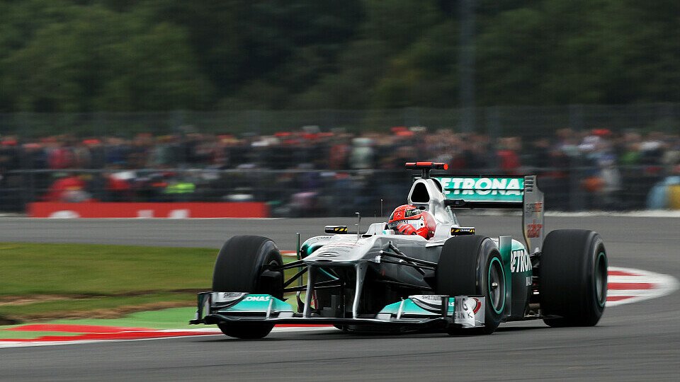 Für Michael Schumacher wäre ohne seine Kollision mit Kamui Kobayashi in England wohl mehr drin gewesen als ein neunter Platz, Foto: Sutton