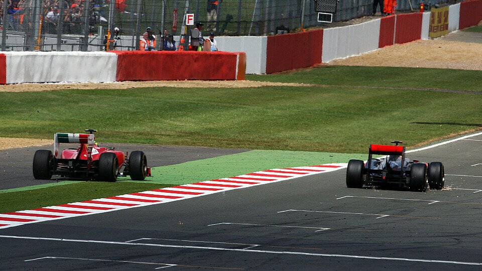 Lewis Hamilton musste am Ende hart kämpfen, Foto: Sutton
