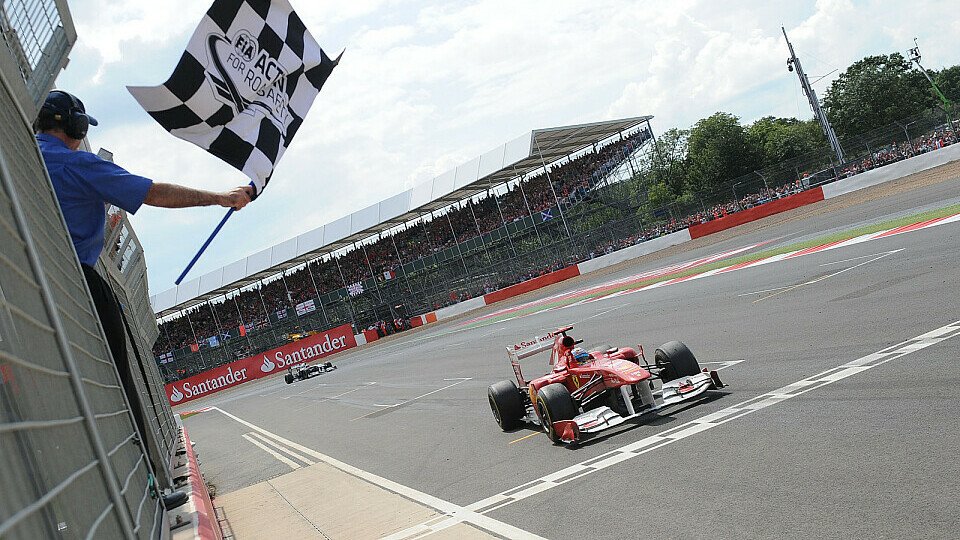 Fällt die Zielflagge für den Silverstone-Test der F1 schon bevor es losgeht?, Foto: Ferrari