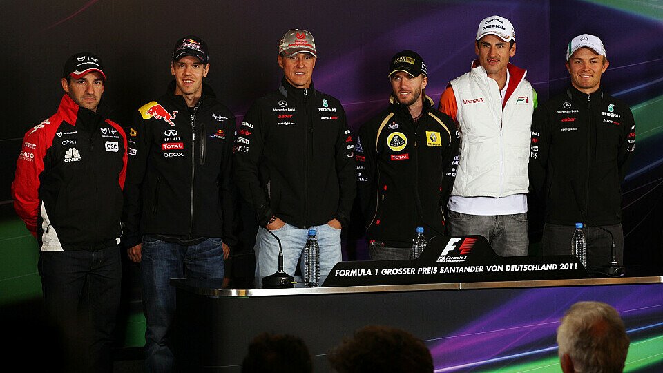 Gleich sechs deutsche Fahrer sitzen in einem Renncockpit, Foto: Sutton