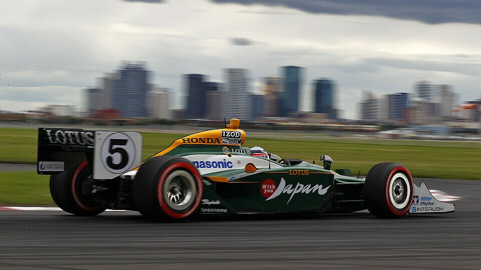 American Dream: Für 2012 muss sich Honda-Liebling Takuma Sato ein neues Team suchen, Foto: IndyCar American Dream: Für 2012 muss sich Honda-Liebling Takuma Sato ein neues Team suchen, Foto: IndyCar