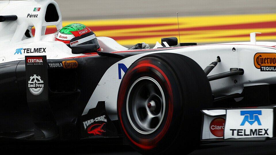 Sergio Perez sparte sich eine schnelle Runde im letzten Qualifying-Segment, Foto: Sutton
