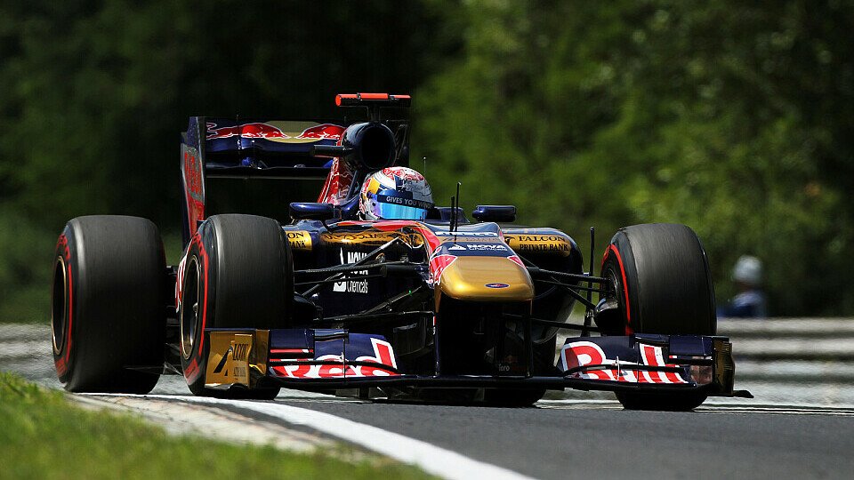 Sebastien Buemi erlebte in Ungarn das Rennen seines Lebens, Foto: Sutton