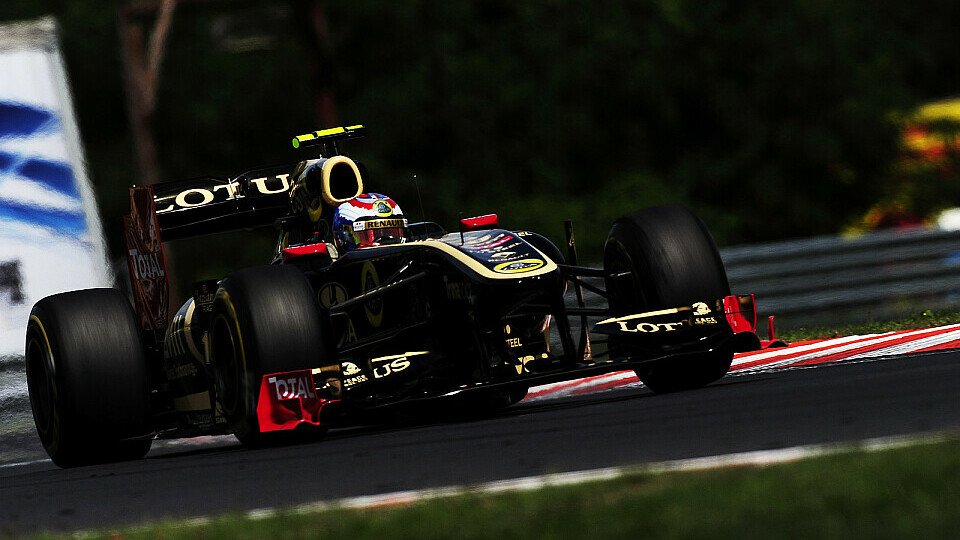 Vitaly Petrov hatte mit einigen Problemchen zu kämpfen, Foto: Sutton