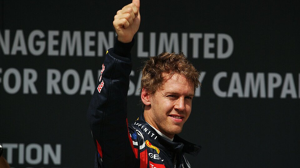 Kann jetzt wieder lachen: Sebastian Vettel, Foto: Sutton