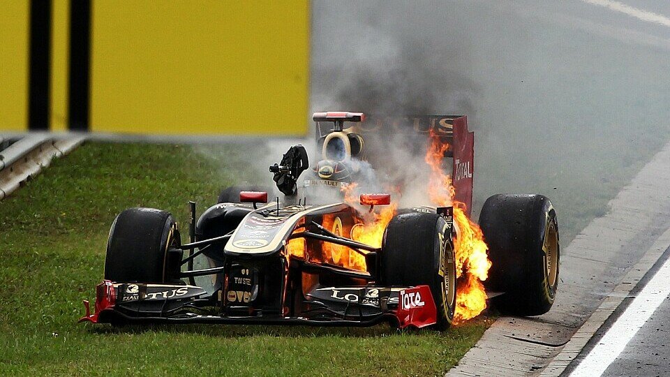 Laut Martin Whitmarsh wird die F1 vor dem Wandel brennen, Foto: Sutton