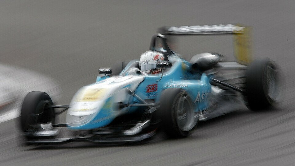 Daniel Juncadella freute sich über den Sieg am Nürburgring, Foto: Formula 3 Euro Series