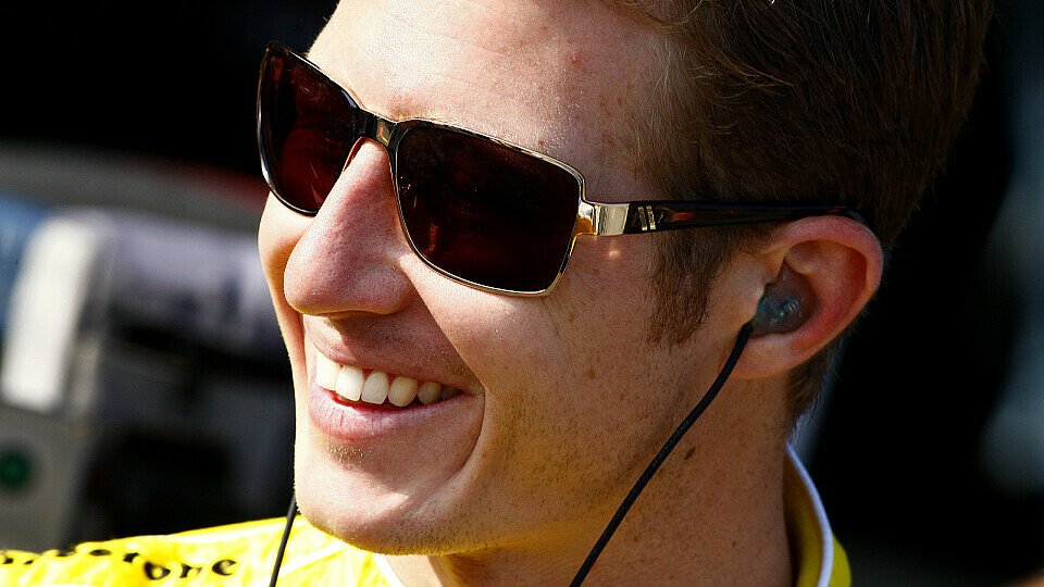 Ryan Briscoe hatte nach dem Ovaltest im DW12 gut lachen, Foto: IndyCar