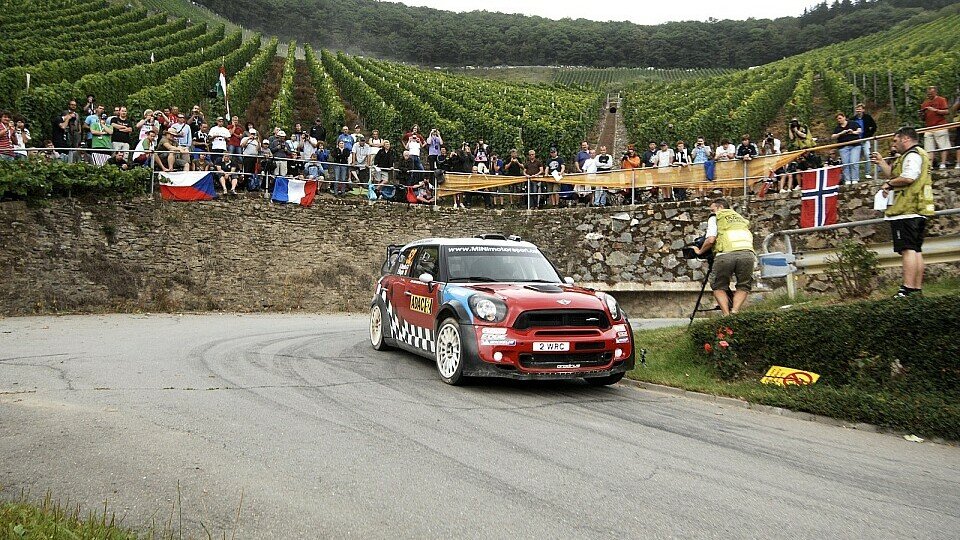 Überrascht selbst das eigene Team: Der Mini John Cooper Works WRC, Foto: Sutton