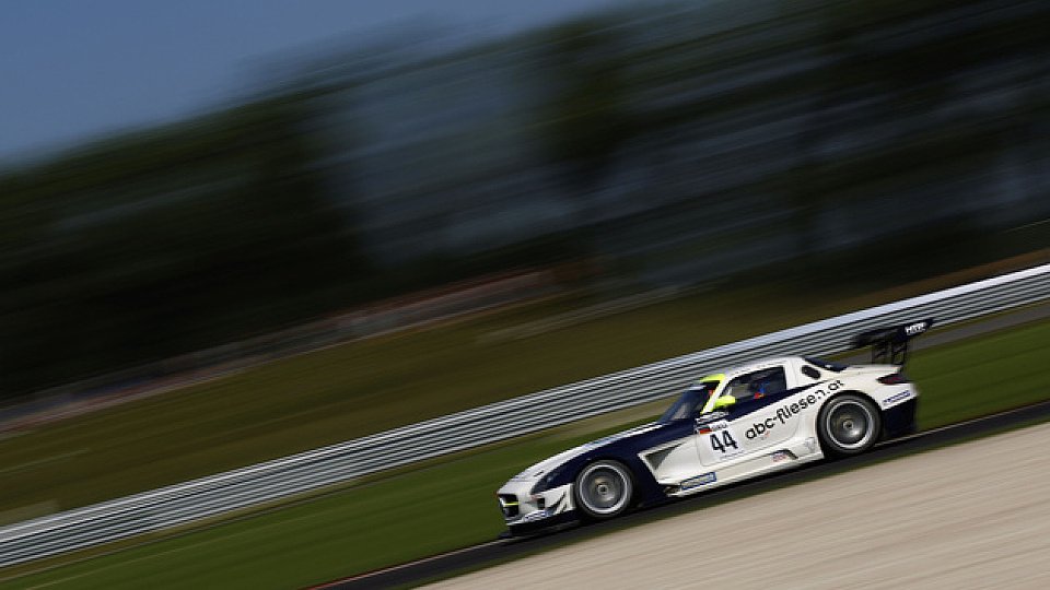 Der Knoten ist geplatzt: Mercedes siegt erstmals in der FIA GT3 Europameisterschaft, Foto: FIA GT3