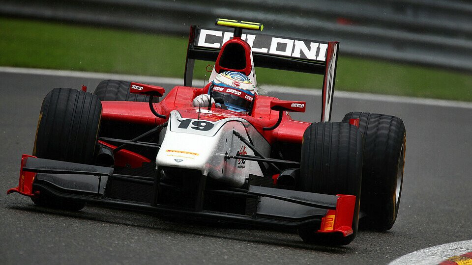 Luca Filippi gewann das Sonntagsrennen der GP2, Foto: Sutton