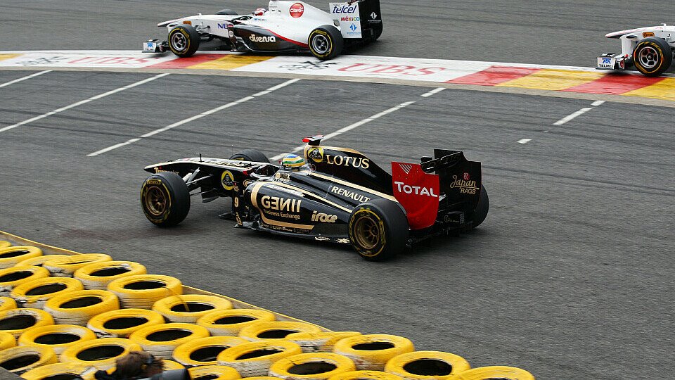 Bruno Senna war am Start ein wenig unvorbereitet auf die Reaktion des Autos mit vollen Tanks, Foto: Sutton