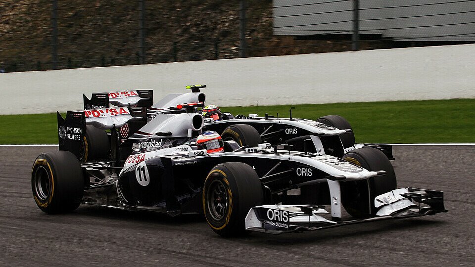 Mehr als einen Parallelflug durch die Niederungen des F1-Mittelfelds lässt der Williams derzeit nicht zu - für Rubens Barrichello muss sich das 2012 ändern, Foto: Sutton
