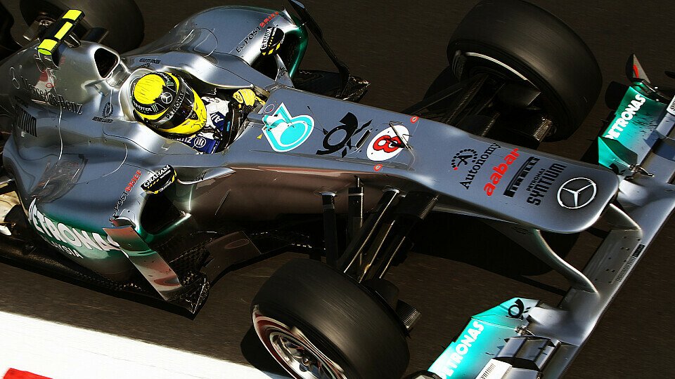 Nico Rosberg riskiert eine ausgefallene Strategie, Foto: Sutton