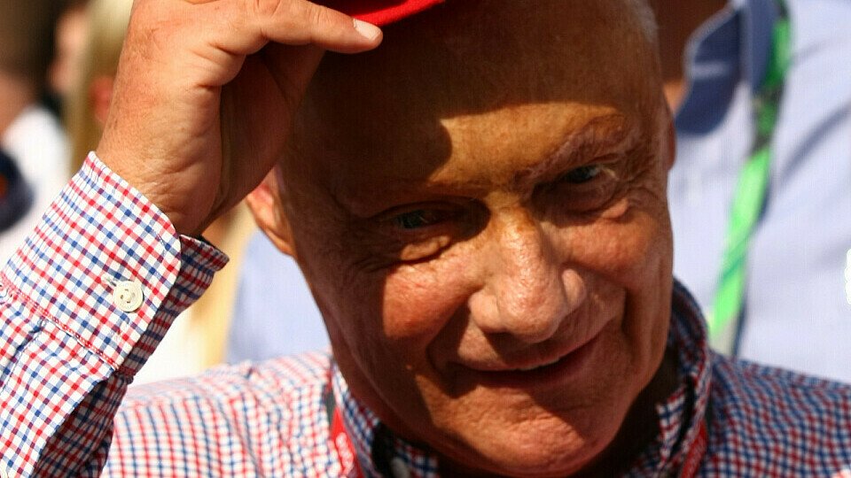 Lauda lobt Mercedes-Performance, Foto: Sutton