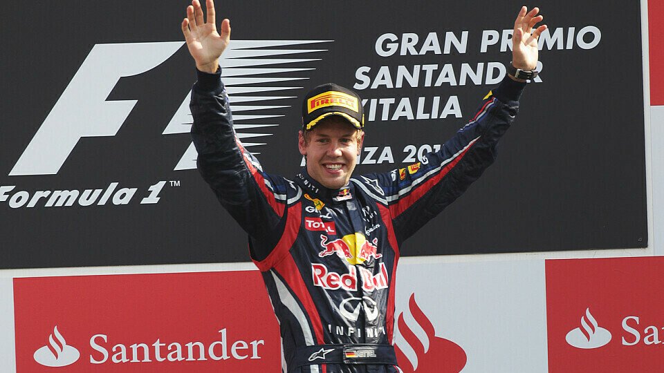 Sebastian Vettels Weg zum Titel führt in Singapur über das Podest, Foto: Sutton