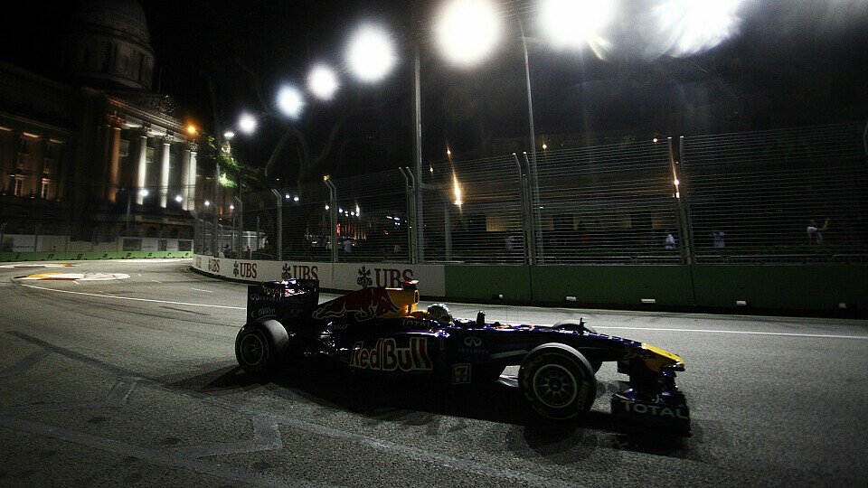Sebastian Vettel: Ohren anklappen für den vorzeitigen Titel?, Foto: Sutton