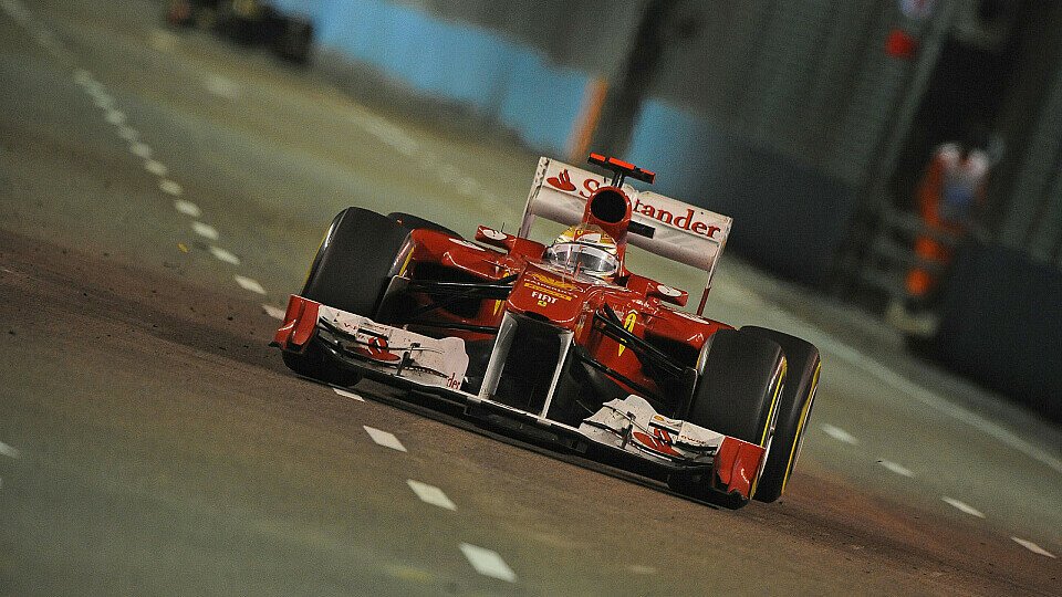 Marc Gene lobt Fernando Alonsos Qualitäten als Anführer, Foto: Ferrari