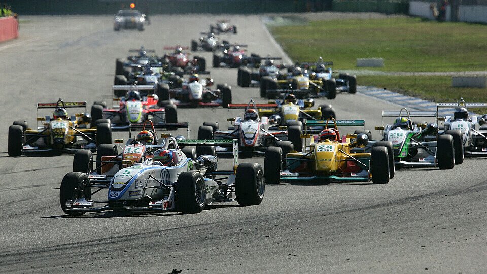 Die neue Saison im F3 Cup nimmt konkrete Formen an, Foto: Formel 3 Cup