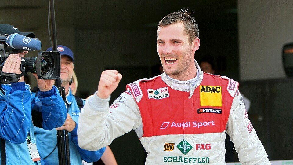 Martin Tomczyk krönte sich in Valencia vorzeitig zum DTM-Meister 2011, Foto: Sutton