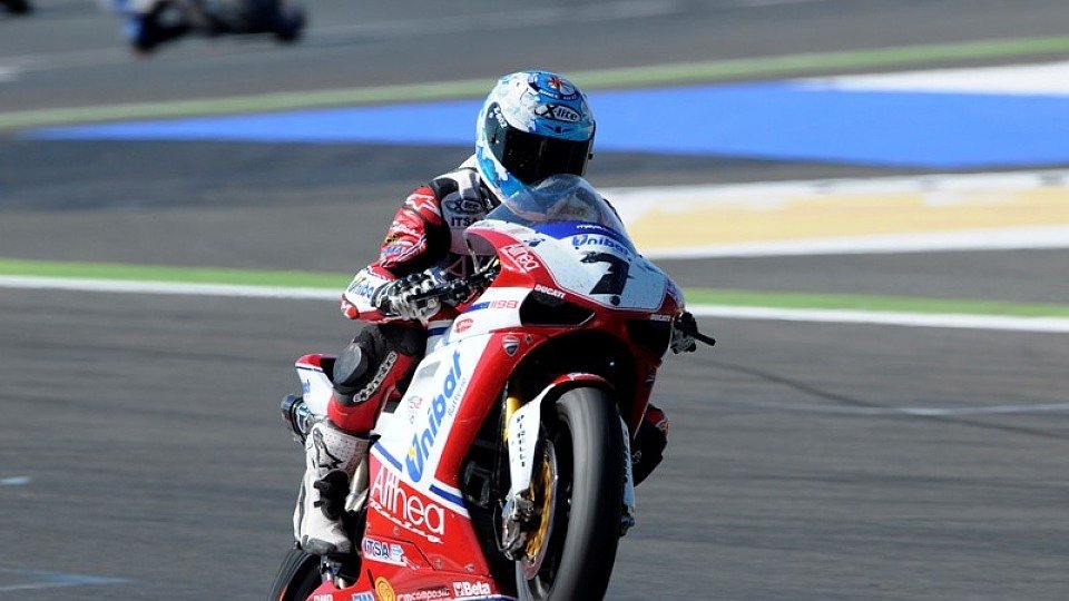 Carlos Checa dominierte die Saison 2011 auf seiner Althea Ducati deutlich, Foto: Althea Racing