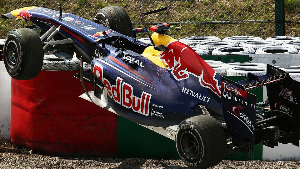 Sebastian Vettel begann das Wochenende mit einem Unfall, Foto: Sutton