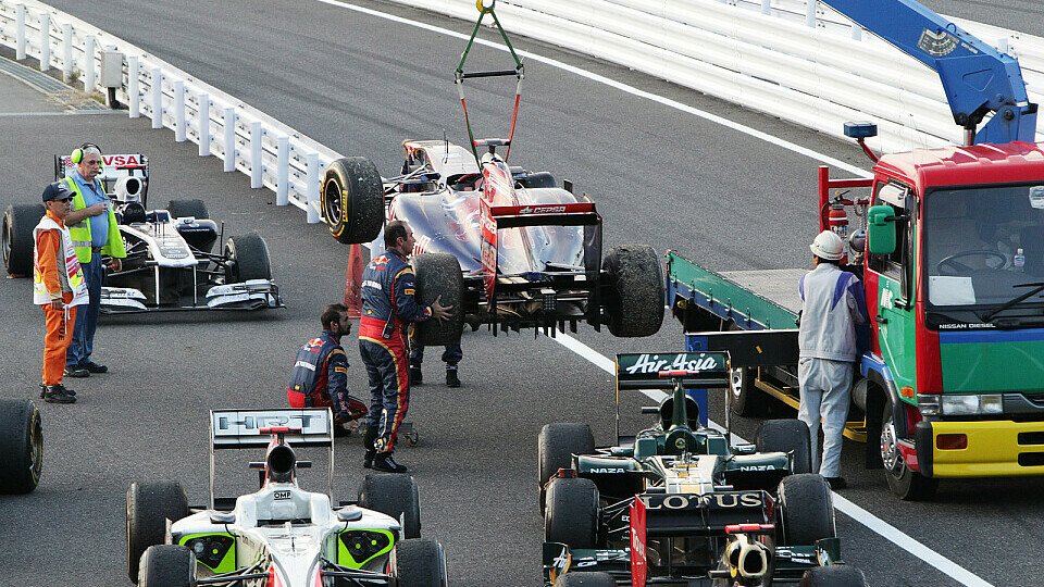 Bild mit Symbolcharakter: Alle Autos kamen in Suzuka ins Ziel - nur nicht Sebastien Buemis Toro Rosso, Foto: Sutton