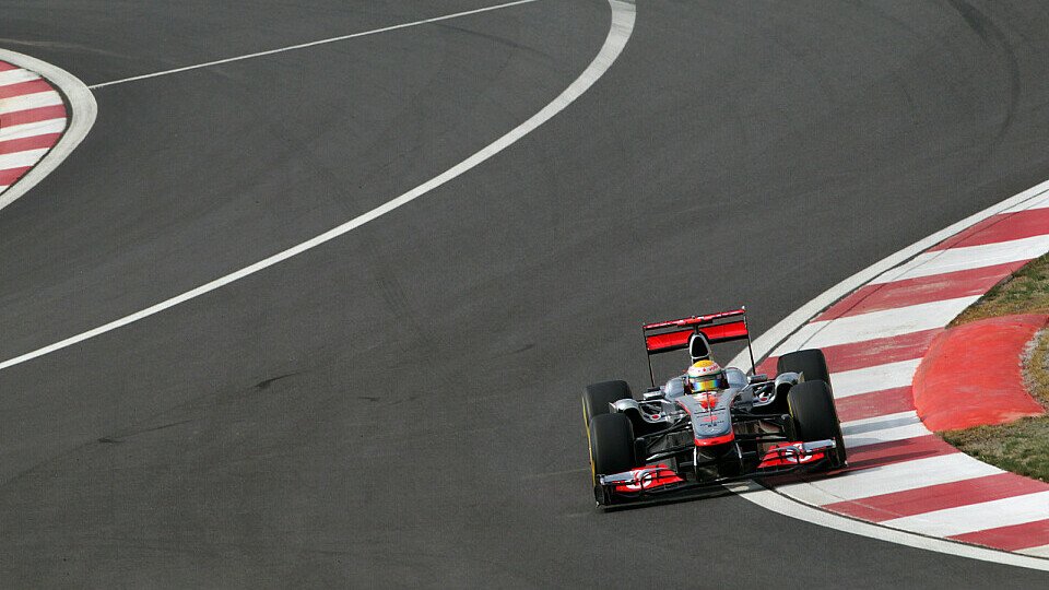 Lewis Hamilton durchbrach Red Bulls Dominanz im Qualifying, Foto: Sutton