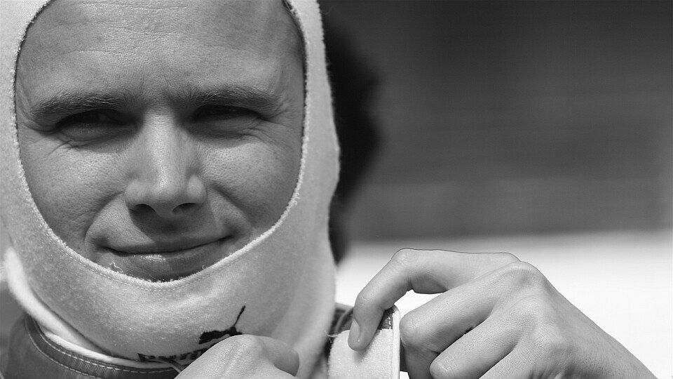 Dan Wheldon gewann die Indy 500 2011 durch ein Überholmanöver in der letzten Kurve, Foto: IndyCar