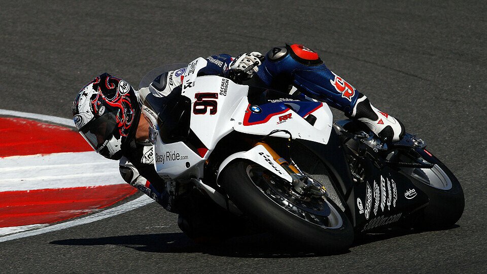Leon Haslam erwartet sich ein gutes Jahr 2012, Foto: BMW Motorrad